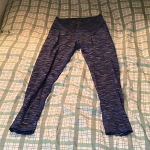 **BRAND NEW** blue striped kids size 14-16 yoga pants